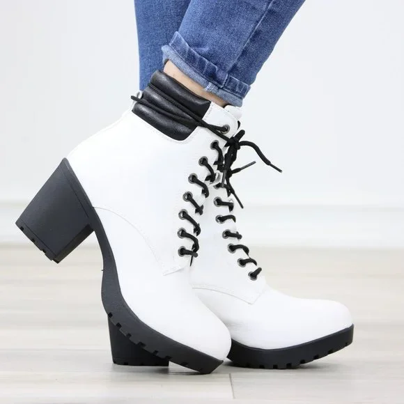 White Ankle Boots Lug Chunky Block High Heel Lace-Up Faux Leather - Picture 1 of 12